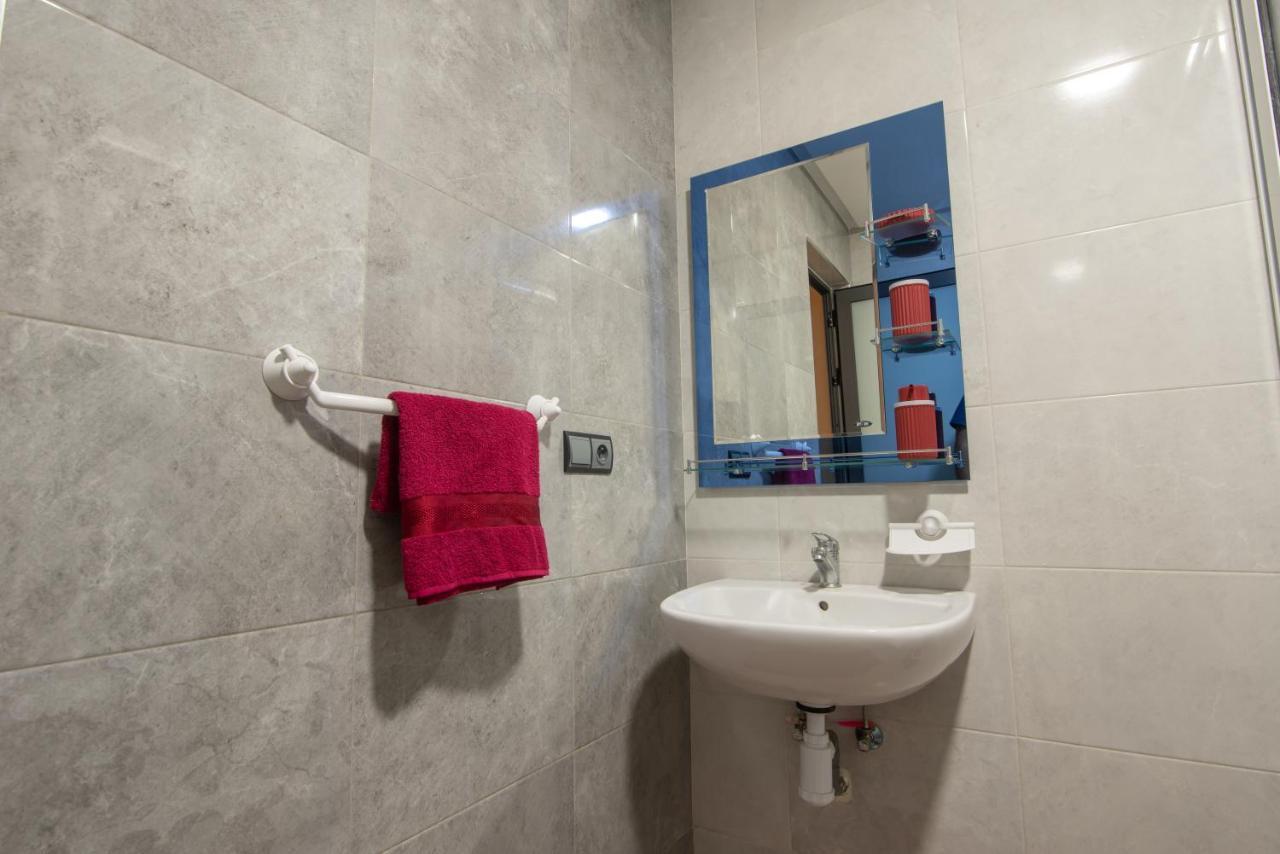 אגאדיר Adam'S Apartments,Self Checkin 6 Mins To Beach Downtown Fiber Optic Wifi Free Parking Same Rules As Hotels מראה חיצוני תמונה